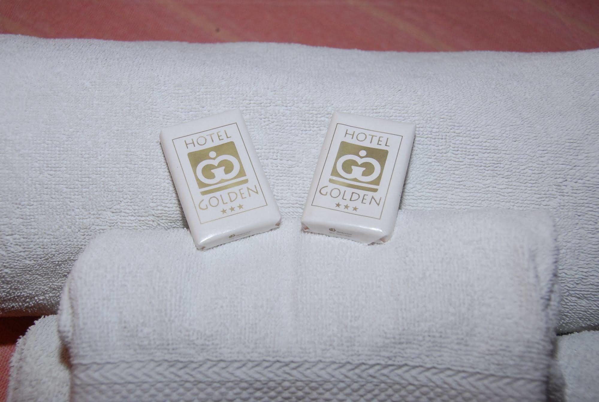 Hotel Golden Римини Экстерьер фото